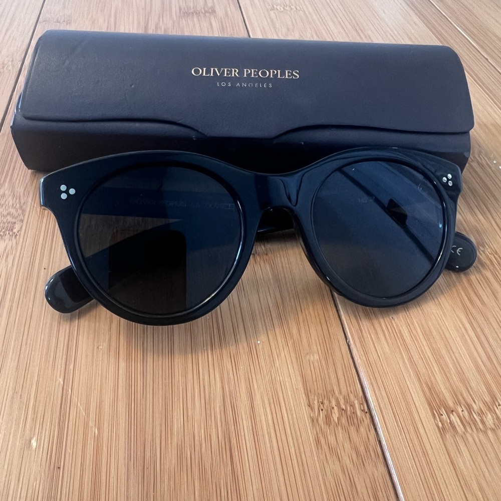 Oliver Peoples Black Sunglasses with Case